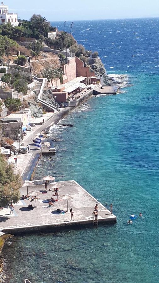 Artemis Ermoupoli Centre Appartement Pour Petit Budget Backpackers Εξωτερικό φωτογραφία