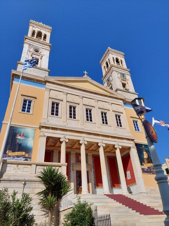 Artemis Ermoupoli Centre Appartement Pour Petit Budget Backpackers Εξωτερικό φωτογραφία