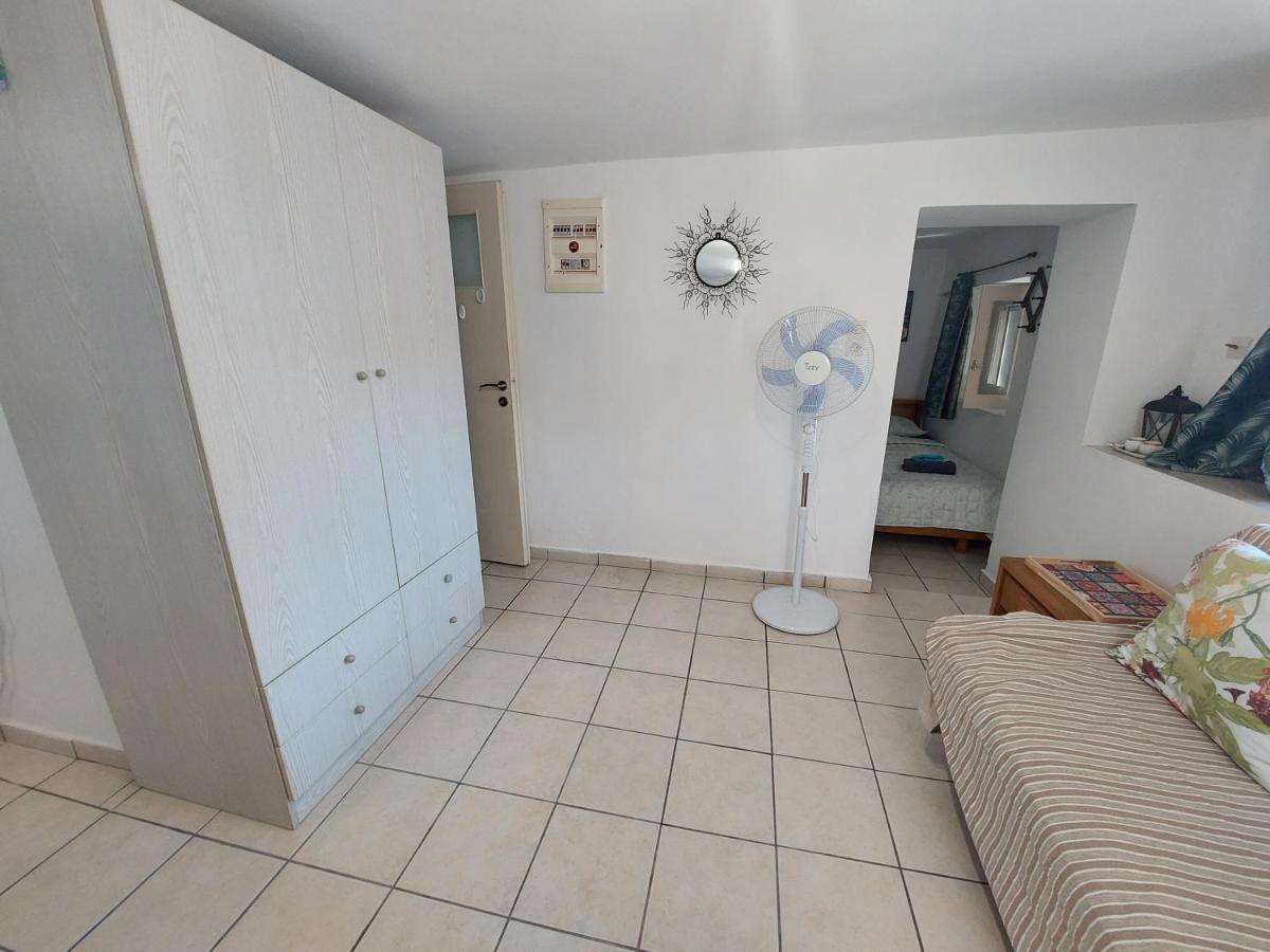 Artemis Ermoupoli Centre Appartement Pour Petit Budget Backpackers Εξωτερικό φωτογραφία
