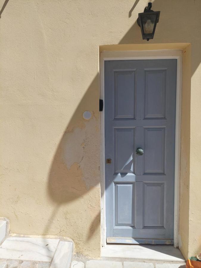 Artemis Ermoupoli Centre Appartement Pour Petit Budget Backpackers Εξωτερικό φωτογραφία
